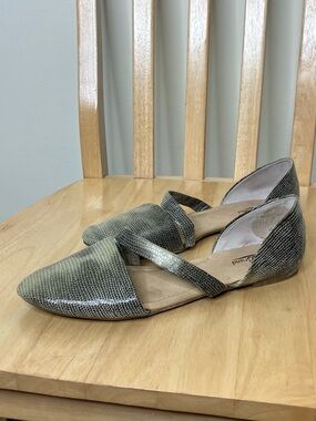 Lucky Brand Allways gray snakeskin cutout flats 7